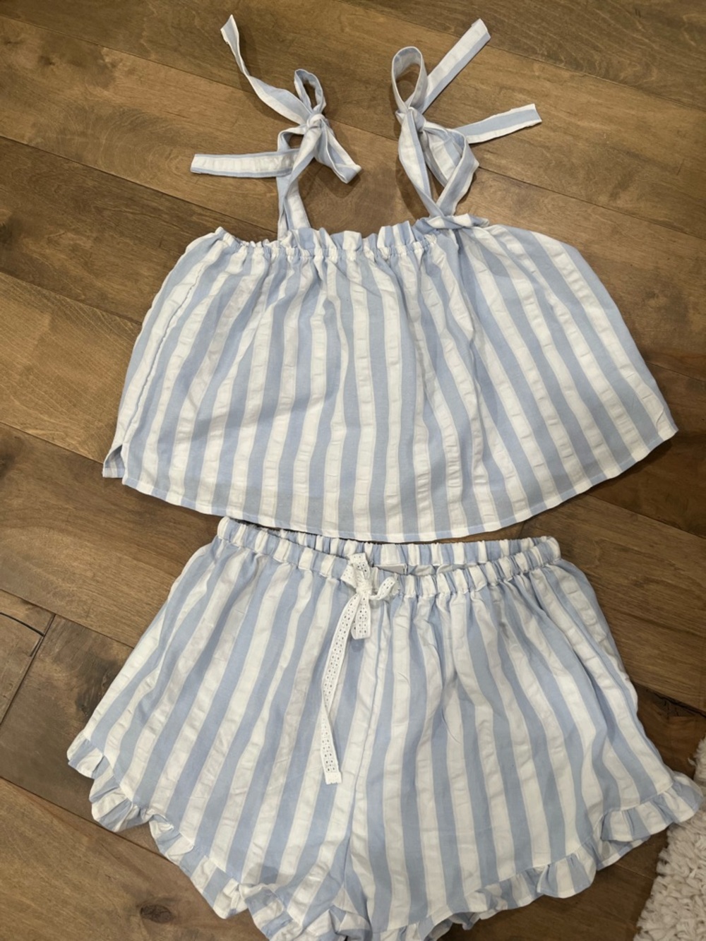 8 Oak lane Light Blue & White Striped Tie-Shoulder Crop Top + pajama Set